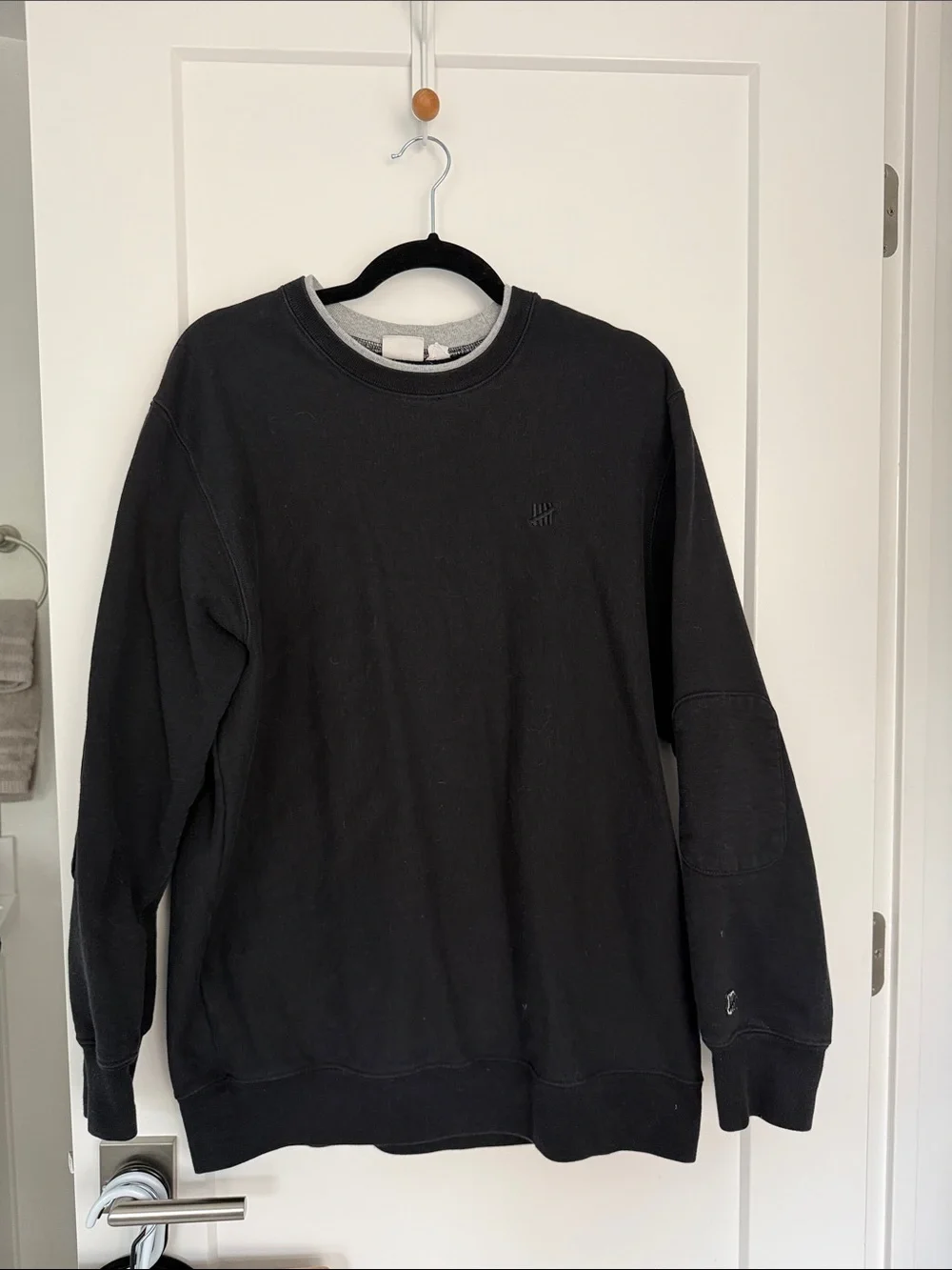 Undefeated Black Crewneck Sweatshirt